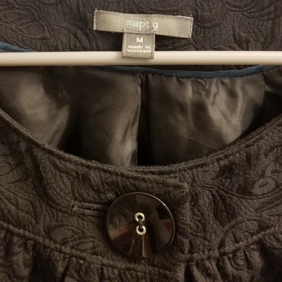 One button jacket - Picture 3 of 4